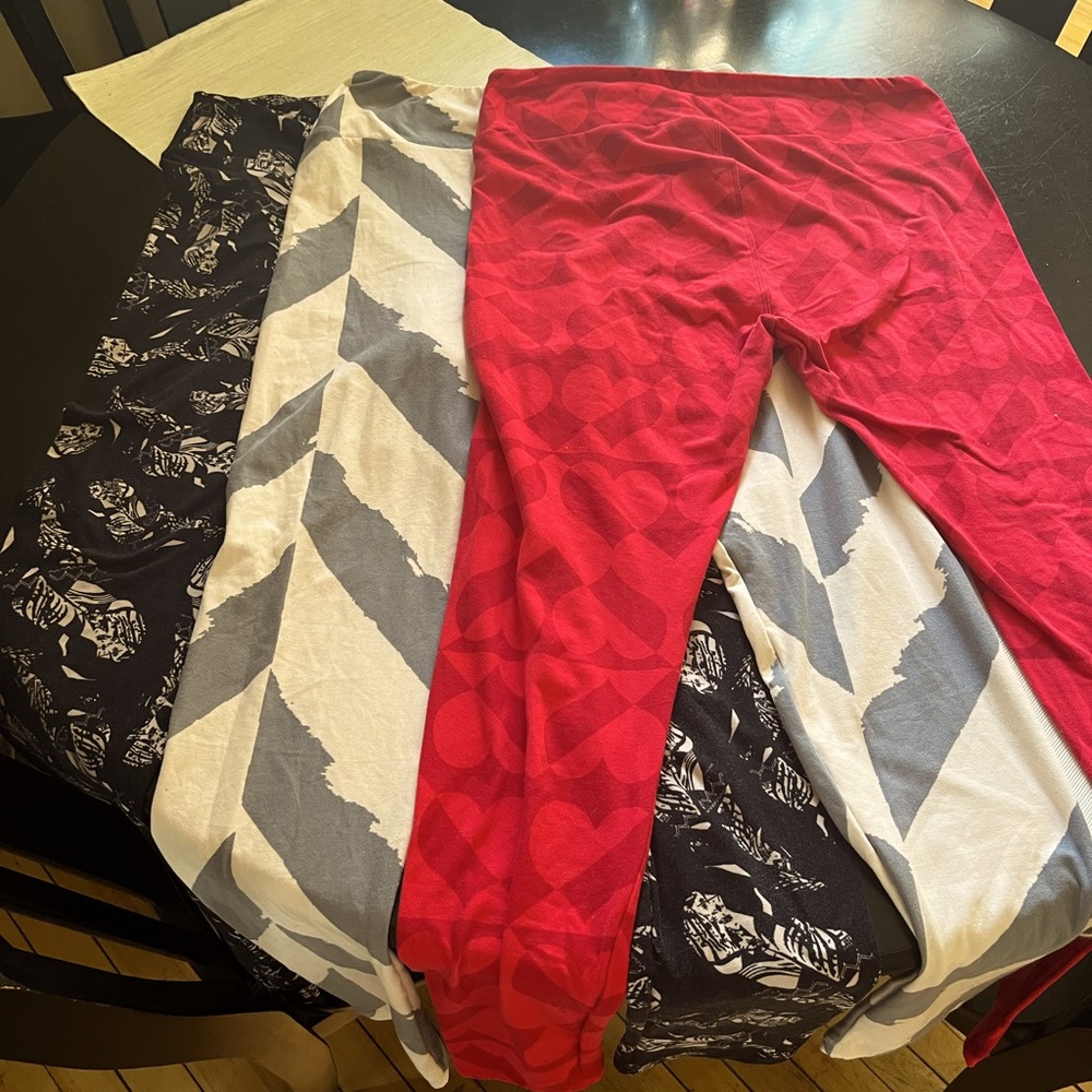 3pair Lularoe tall & curvy